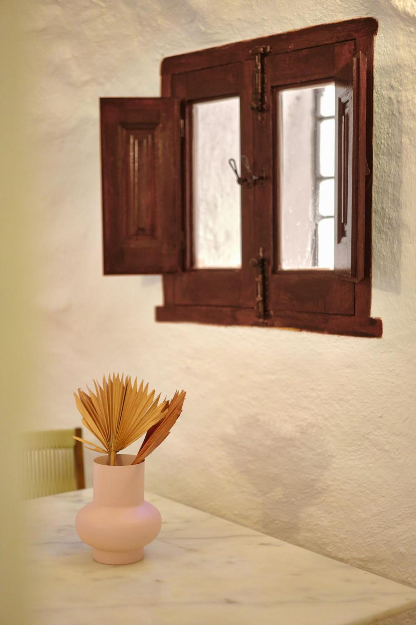 Cueva La Bonica - Hostatel Apartment Granada Bagian luar foto